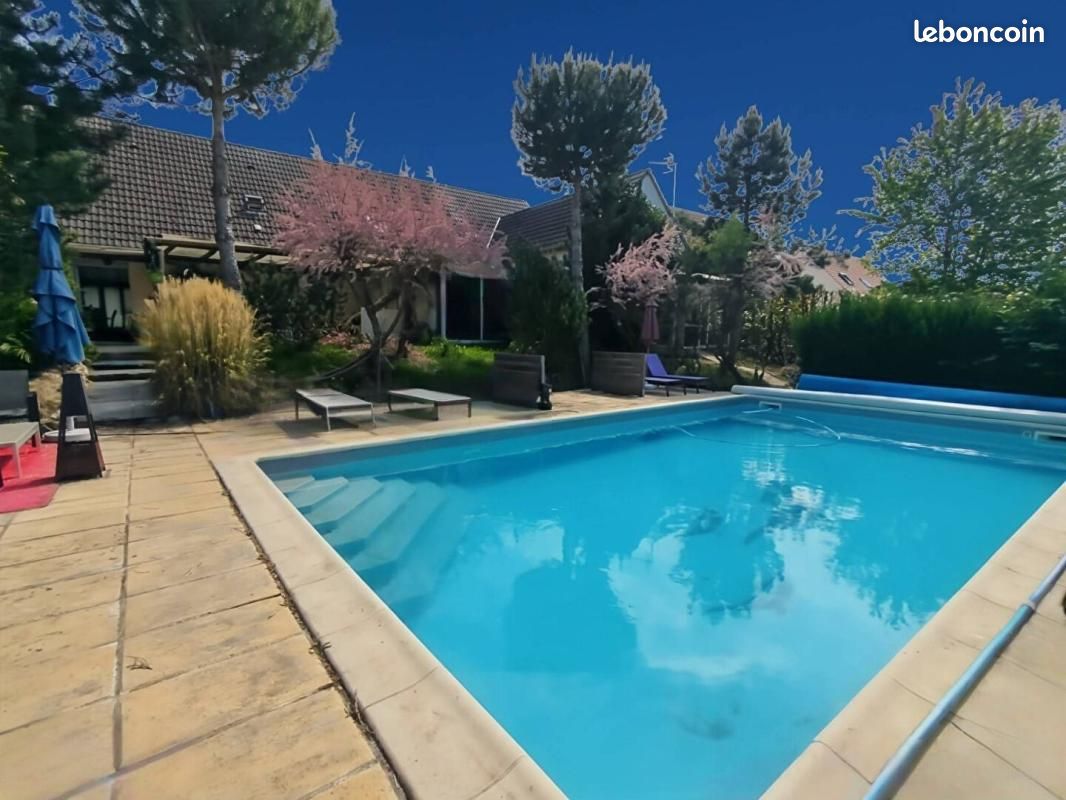 Maison 9 pièces 250 m² (image 16)