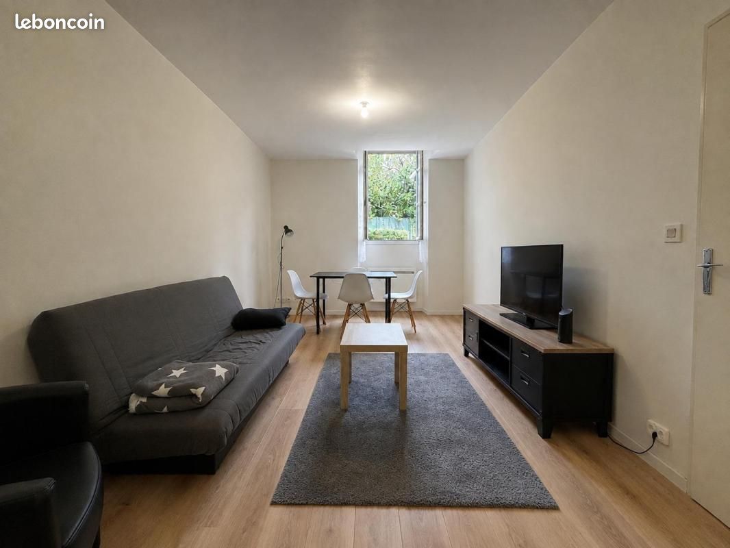 Appartement 2 pièces 48 m² · à Angers · 48 m² · 672 €