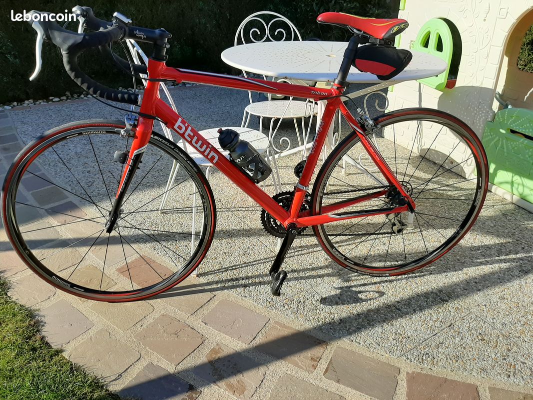 Vélo de course (image 1)