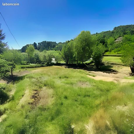 Terrain 1 032 m² Mercuer