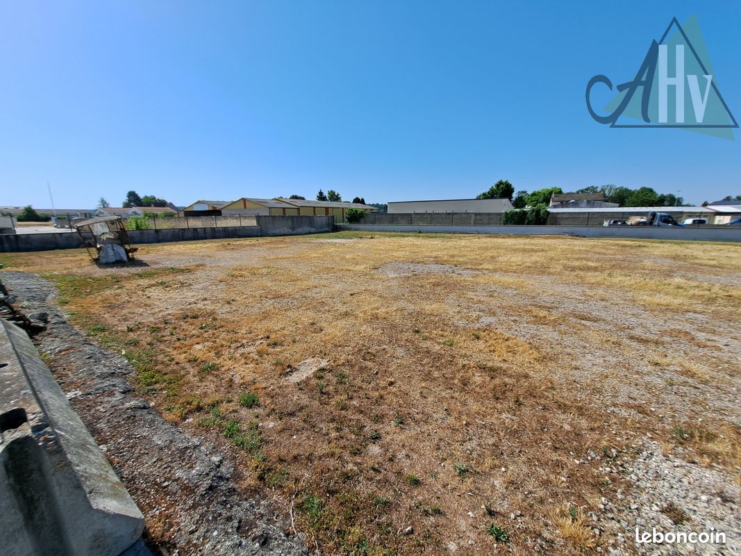Terrain 3882 m² Sens (image 6)