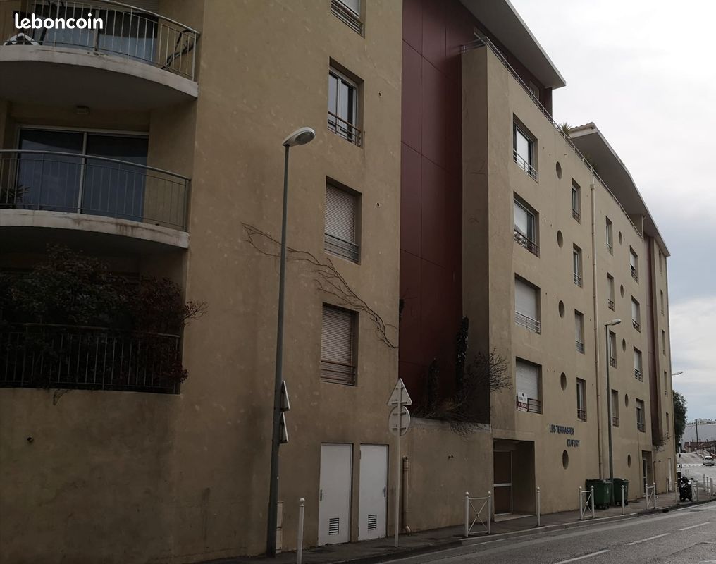 Appartement 1 pièce 26 m² · à Toulon · 26 m² · 570 €