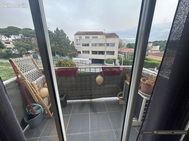 https://img.leboncoin.fr/api/v1/lbcpb1/images/b7/c2/57/b7c25740ab83519bd1a11a78b7409158e620738b.jpg?rule=ad-image