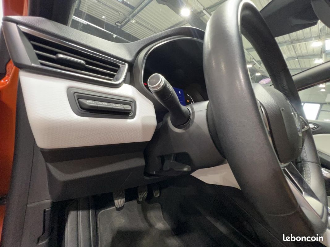 RENAULT CLIO 1.0 TCE 90 INTENS garantie 1an (image 10)