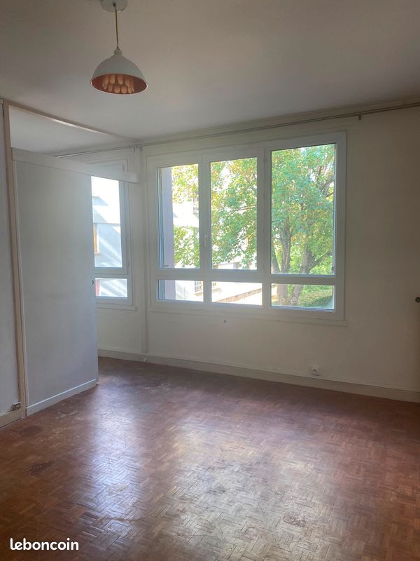 Appartement 3 pièces 56 m² · à Clamart · 56 m² · 1 250 €/mois