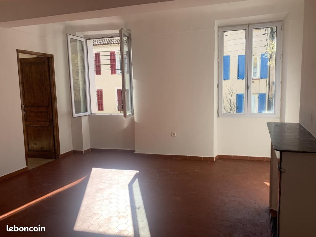 Appartement 2 pièces 35 m² · à Puget-Ville · 35 m² · 515 €/mois