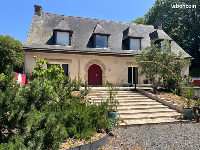Maison 10 pièces 300 m² · à Saint-Malo · 300 m² · 720 000 €