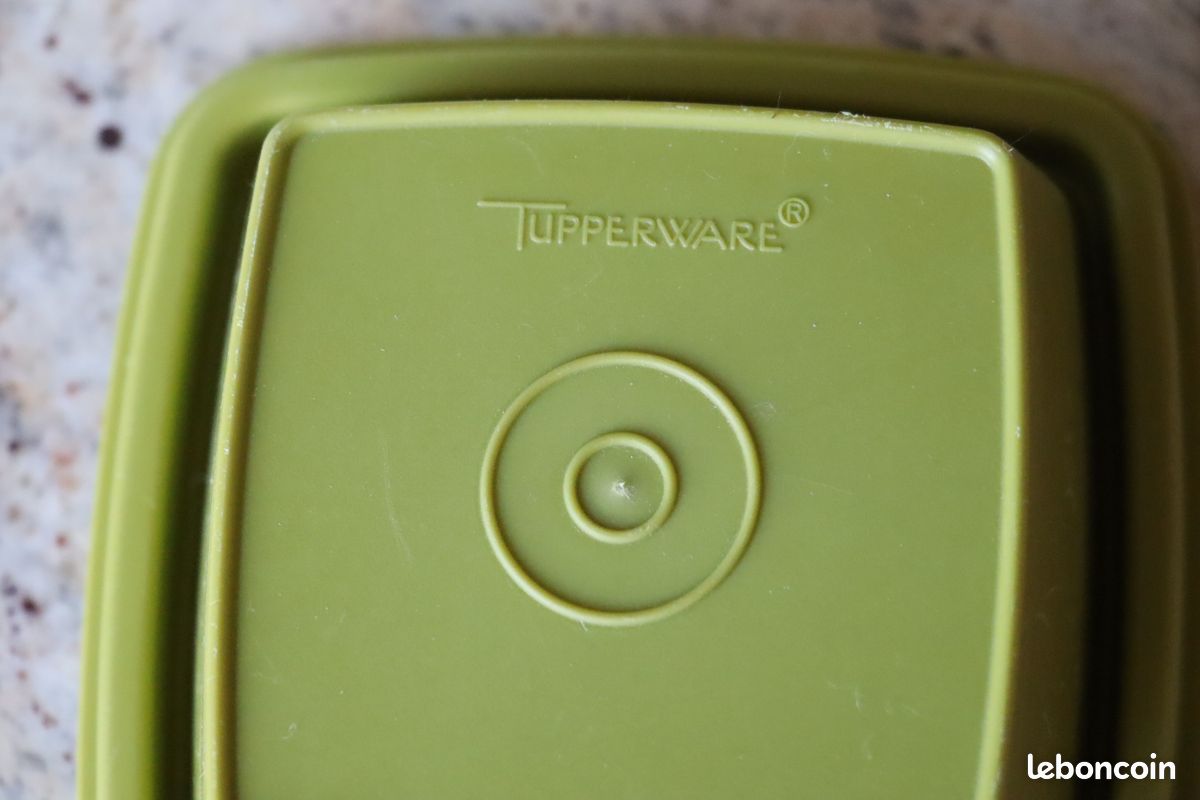 TUPPERWARE Pot à Cornichons Boîte à Condiments hermétique Jaune vintage