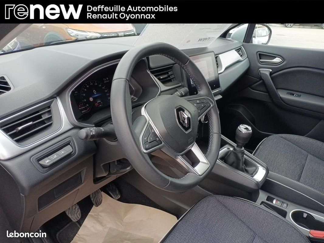 Renault Captur mild hybrid 140 Techno (image 6)