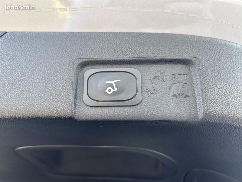 Ford Puma 1.0 EcoBoost Hybrid 125ch ST-Line S&S Powershift (image 15)