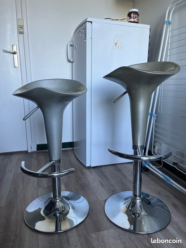 Chaise / tabouret haut plan de travail (image 1)