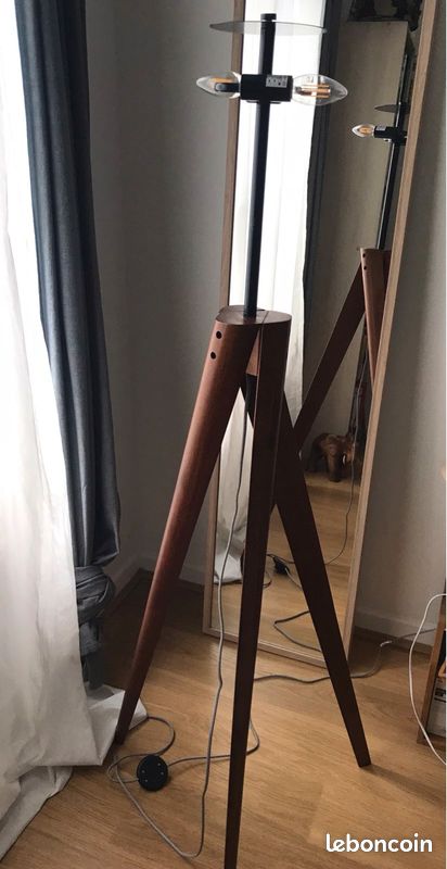 Pied lampe bois (image 1)