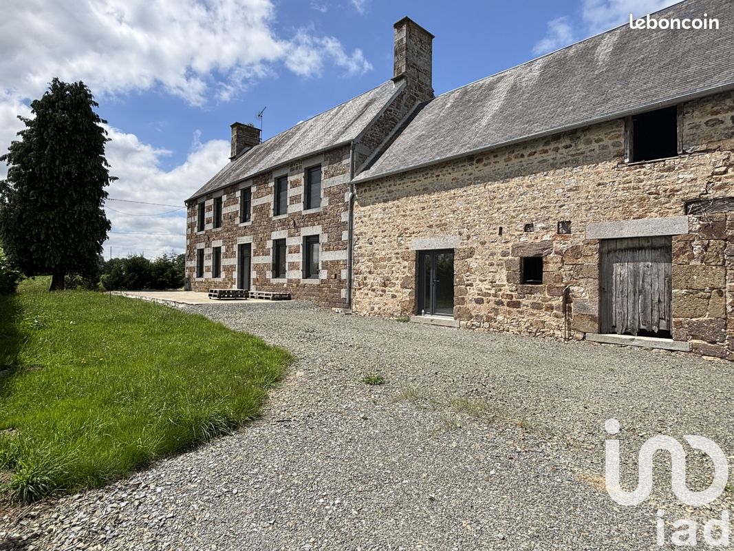 Maison 5 pièces 158 m² · à Beaucoudray · 158 m² · 278 000 €