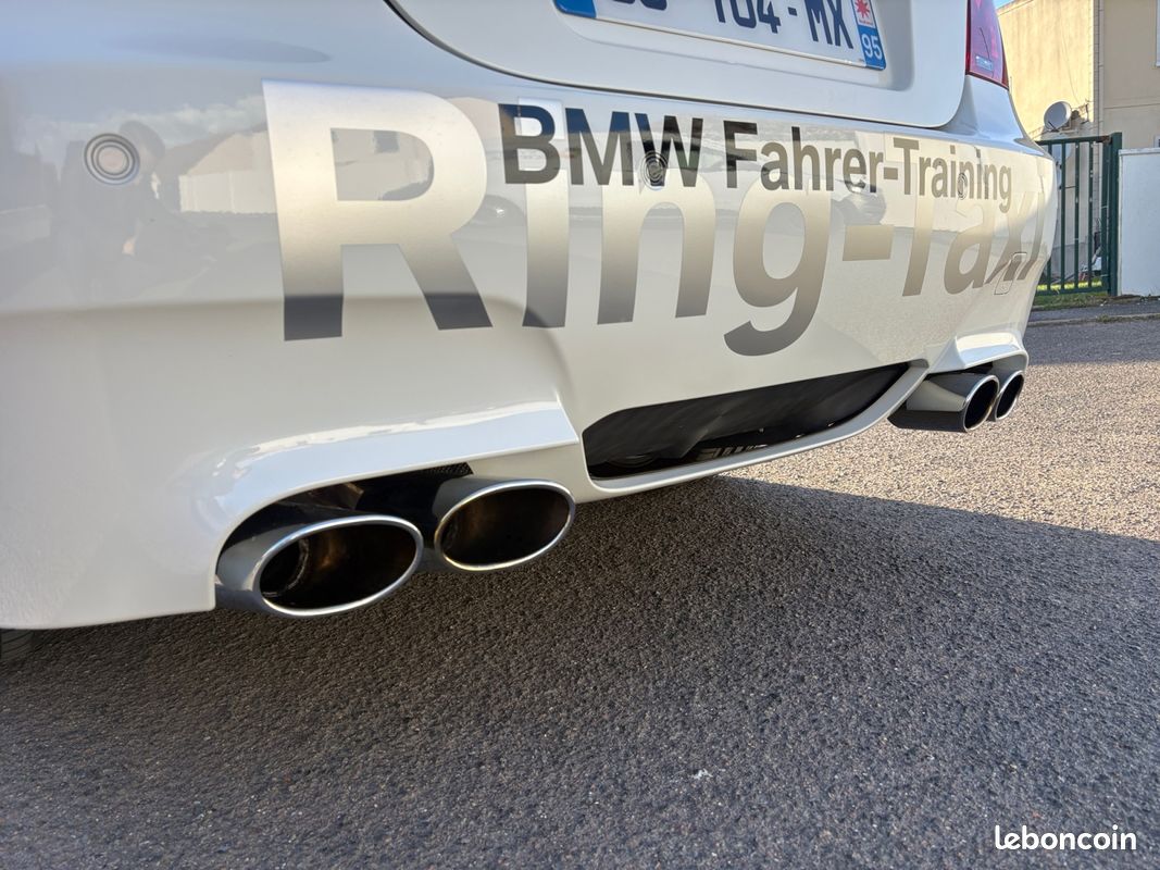 BMW M5 V10 E60 507Ch - Garantie 12 mois suivie Bmw toit ouvrant (image 23)