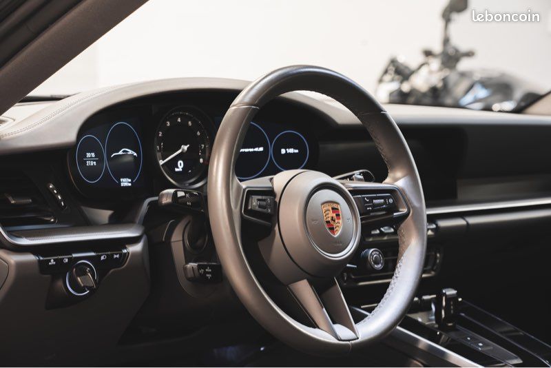 Porsche 911 992 Carrera 4S - Sport Design - Toit Carbone - Bleu Gentiane - Approved 09/2027 (image 10)
