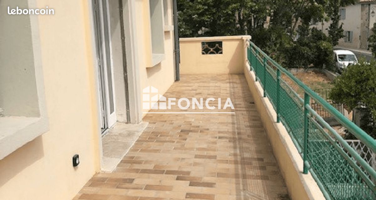 Appartement 4 pièces 123 m² · à Cadenet · 123 m² · 1 220 €/mois