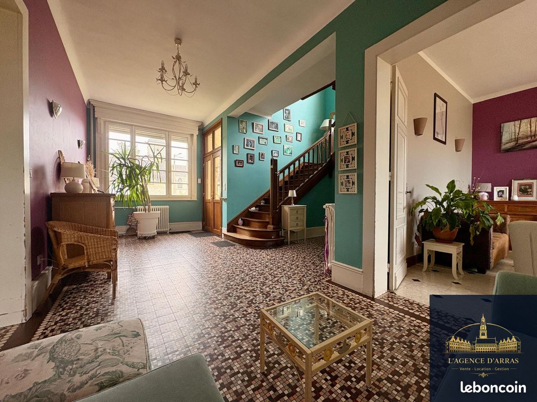 Maison 6 pièces 171 m² · à Acq · 171 m² · 376 000 €