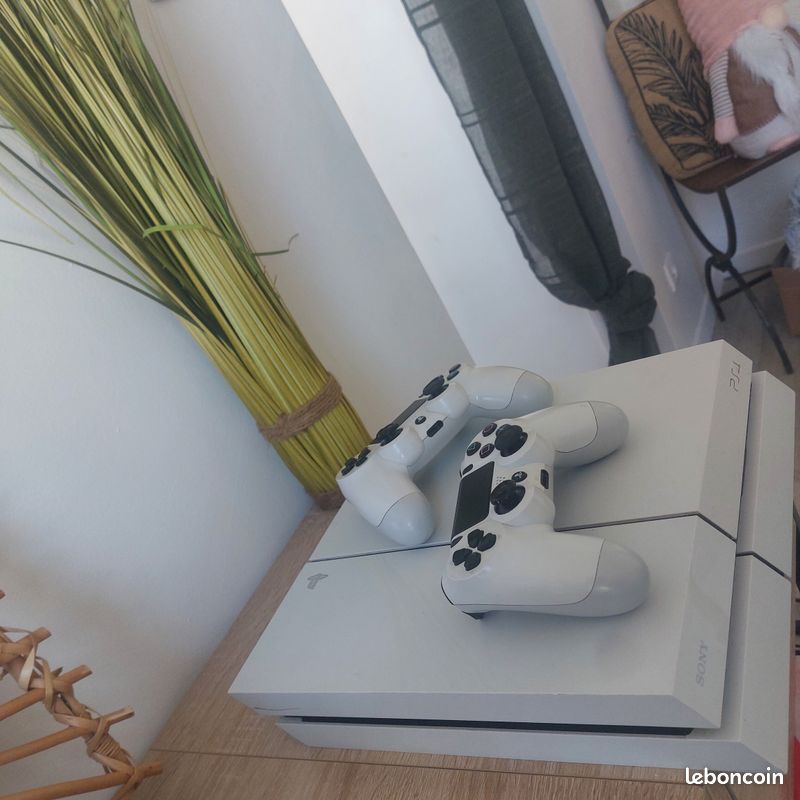 Ps4 (image 2)