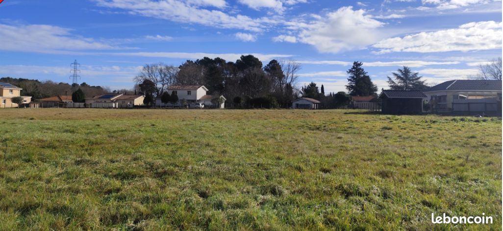 Terrain 602 m² Leognan · à Léognan · 215 000 €