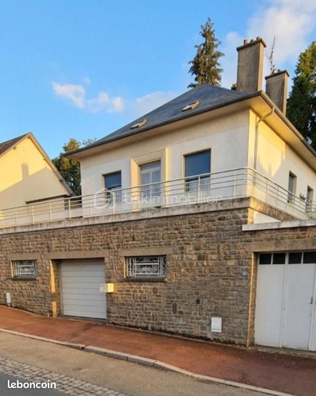 Maison 7 pièces 195 m² · à Vire Normandie · 195 m² · 207 000 €