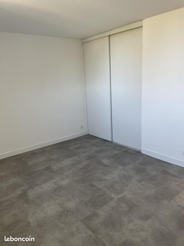 Appartement 1 pièce 37 m² · à La Châtre-Langlin · 37 m² · 279 €/mois