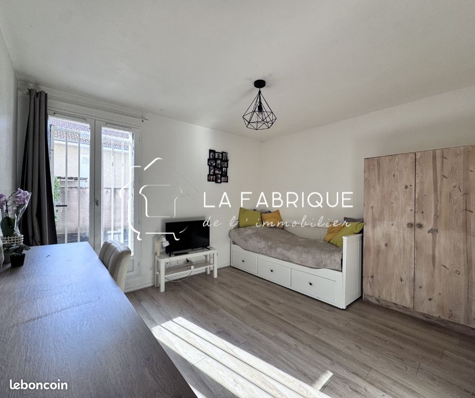Appartement 1 pièce 18 m² · à Billère · 18 m² · 59 000 €