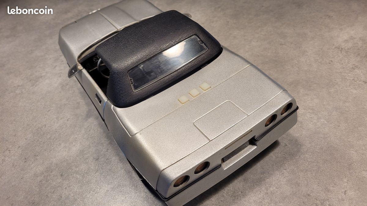 Corvette motorisée grande miniature (image 4)