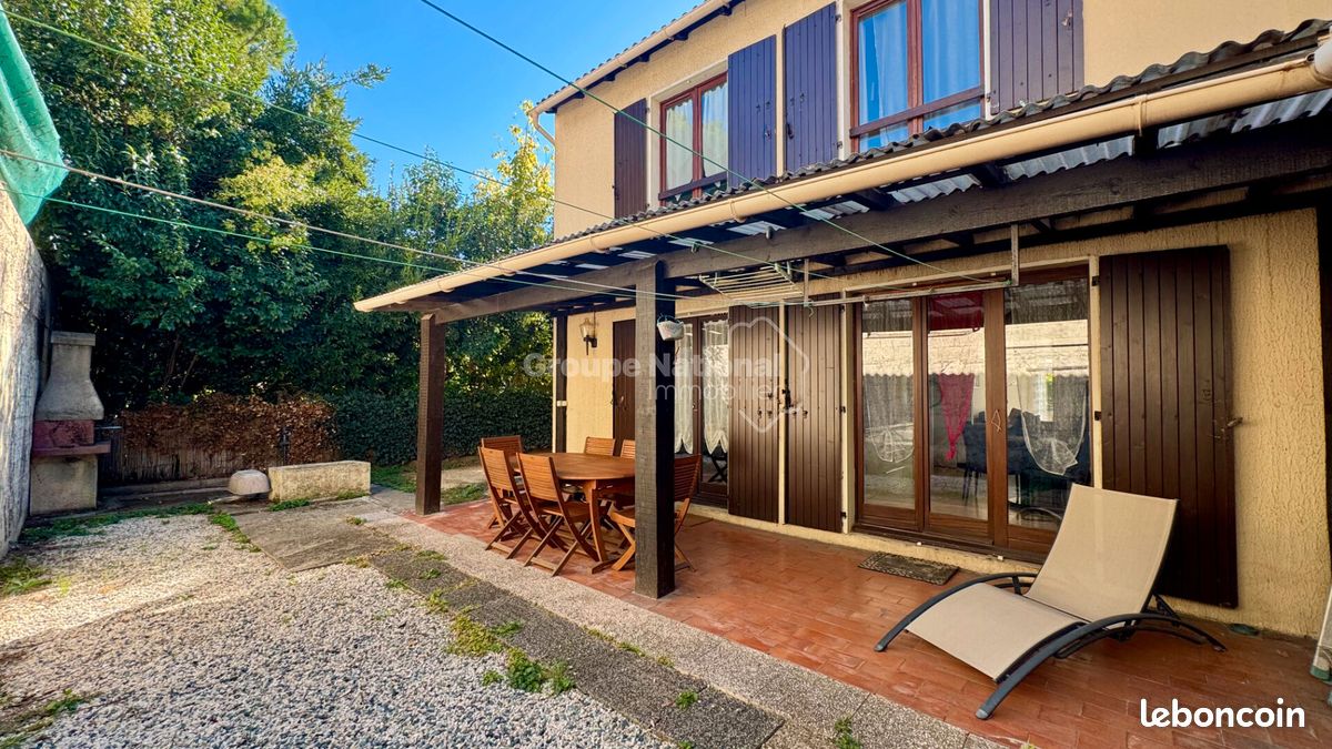 Maison 5 pièces 112 m² · à Nîmes · 112 m² · 248 000 €