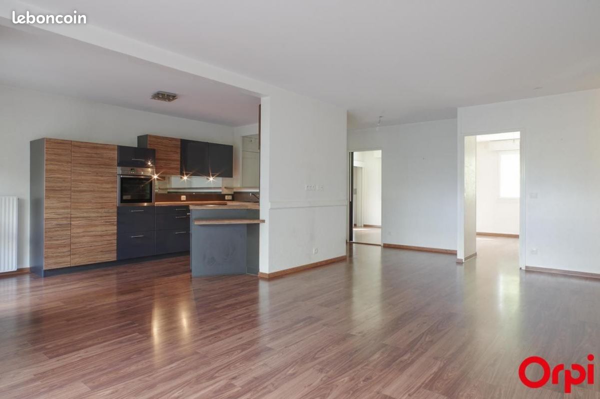 Appartement a louer tassin-la-demi-lune - 5 pièce(s) - 100 m2 - Surfyn