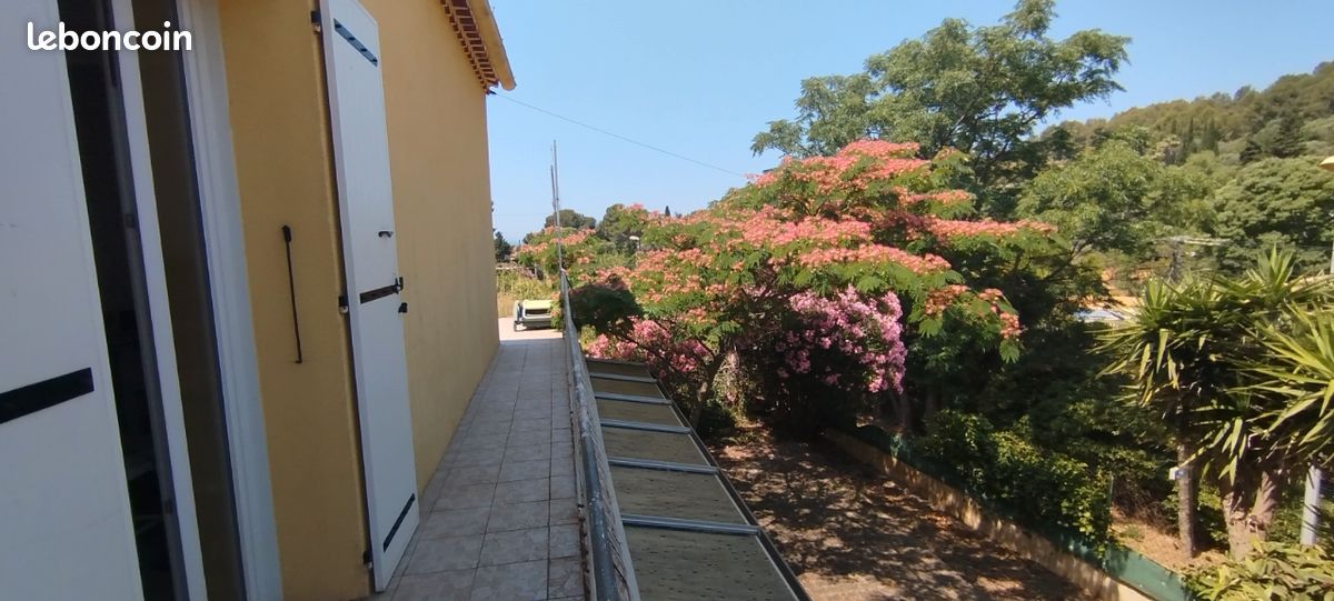 Propriété d'environ 5000 m2