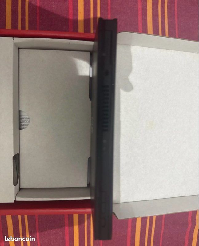 Nintendo Switch Oled (image 4)