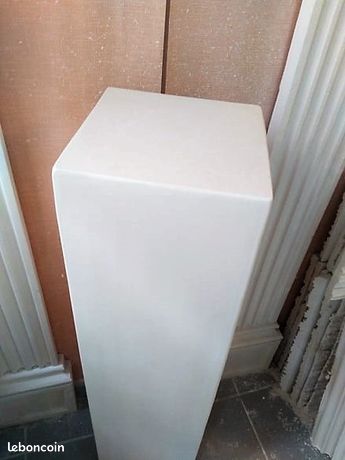 Colonne Dorique Pilier Stèle Déco En Plâtre Armé (staff) – H 1m, Diam 18cm – Sculpture Deco