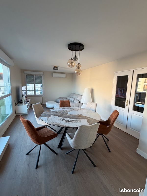 Appartement 6 pièces 105 m² · à Villefranche-sur-Saône · 105 m² · 1 300 €/mois