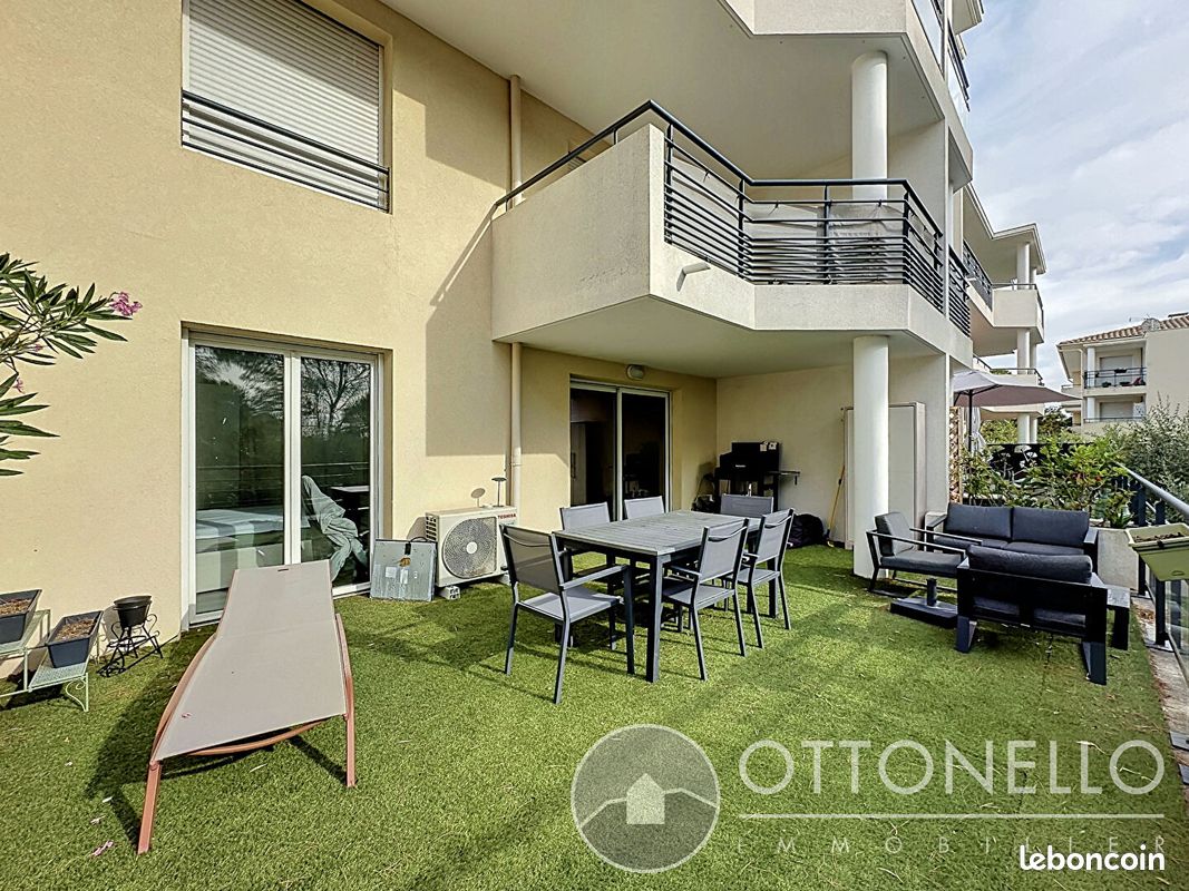 Appartement 2 pièces 48 m² · à Roquebrune-sur-Argens · 48 m² · 223 500 €