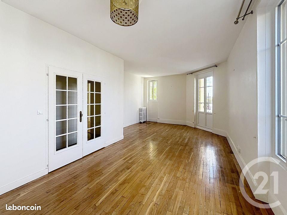 Appartement 4 pièces 83 m² · à Orléans · 83 m² · 900 €/mois