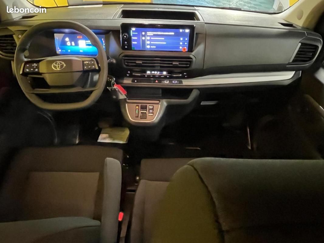 Toyota PROACE 2.2 150 D-4D - BVA Start&Stop Cabine Approfondie Medium Start / 2026 10KM EN STOCK (image 22)