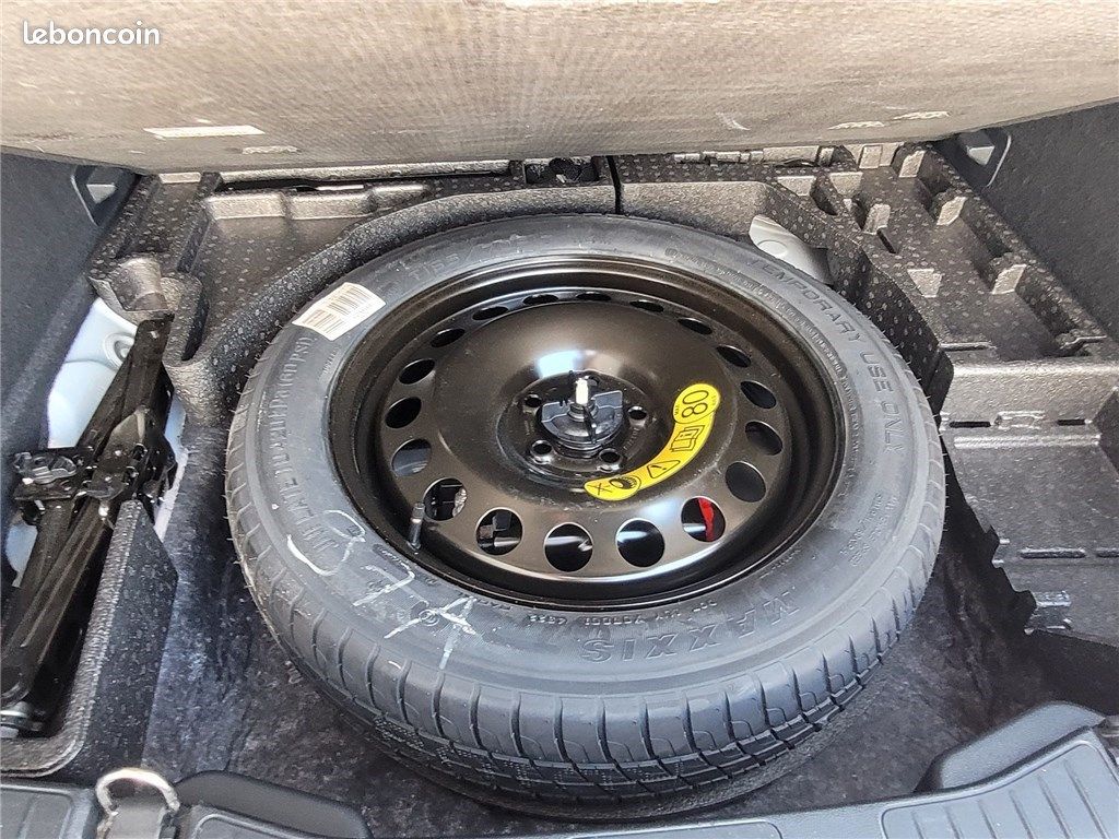 Ford Kuga III 2.5 DURATEC 225 CH PHEV POWERSHIFT ST-Line X (image 8)