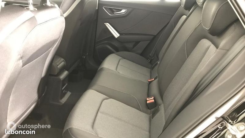 Audi Q2 35 TFSI 150ch Design S tronic 7 (image 13)