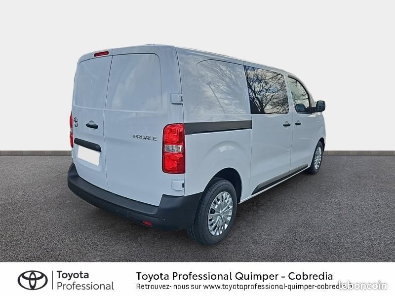Toyota PROACE Medium 2.2 D-4D 180 Cabine Approfondie Start Pack Confort BVA MY25 (image 18)