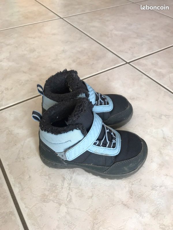 Chaussures hiver Quechua waterproof taille 26 (image 2)