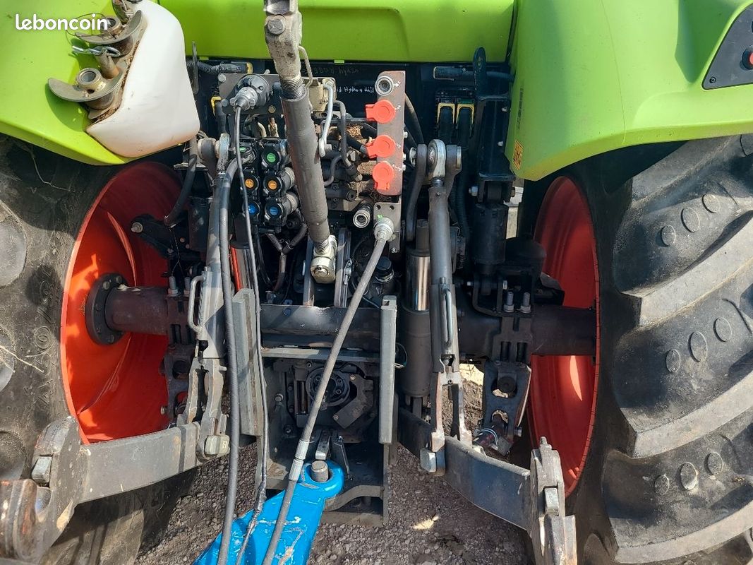 Claas ARION 450 PANORAMIC (image 17)