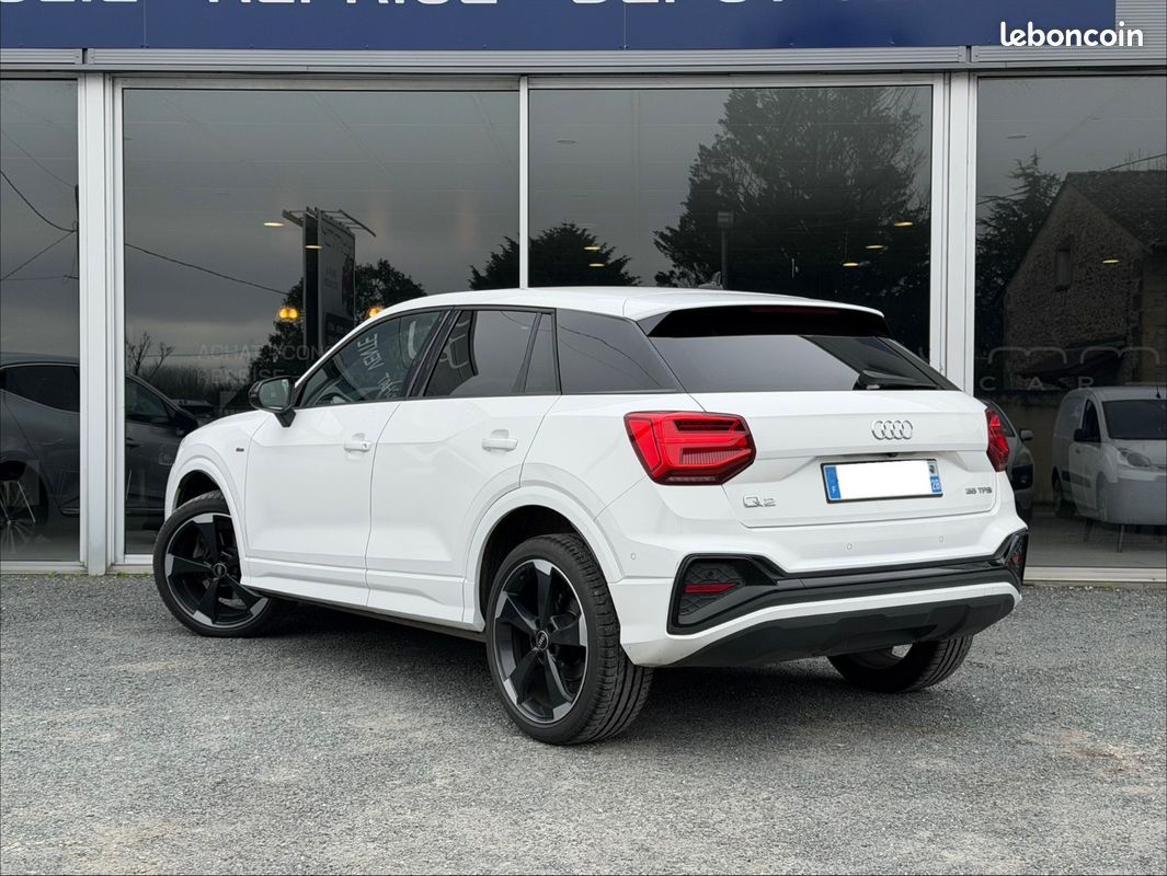 Audi Q2 S Line 35 TFSI 150 cv S-Tronic7 - Matrix Led - CarPlay - Hayon Électrique ... (image 6)