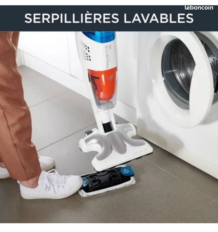 ROWENTA Clean&Steam Aspirateur balai nettoyeur vapeur, Aspire et