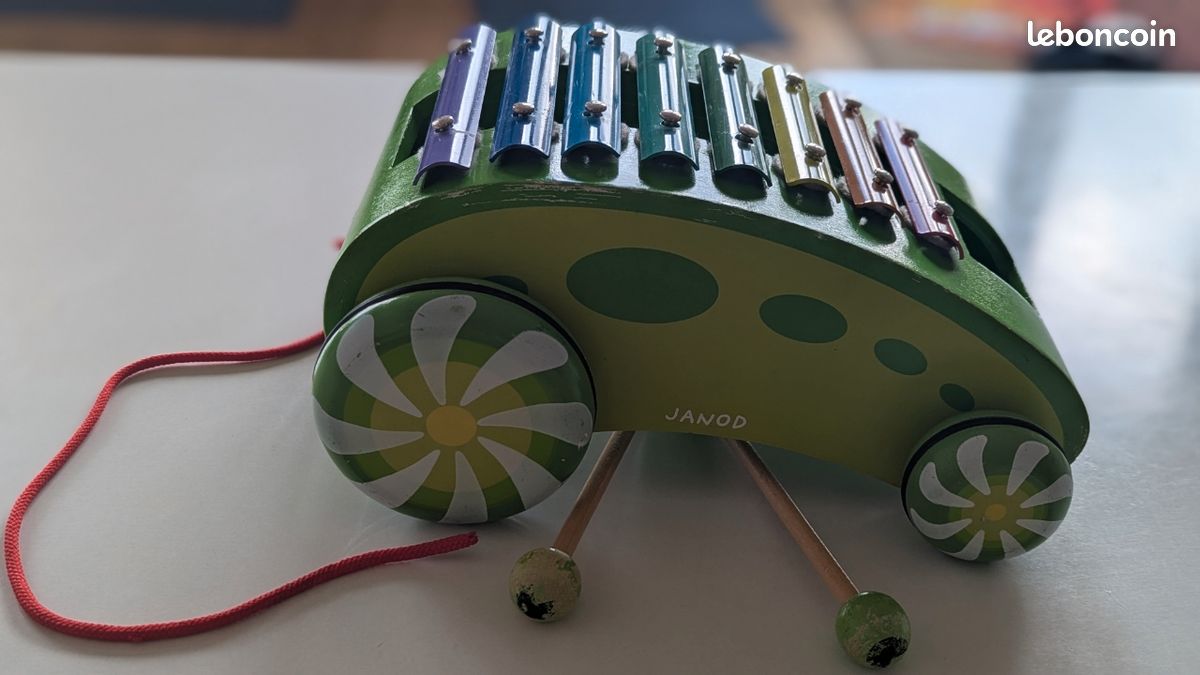 Xylophone Janod a tirer, bon état (image 2)