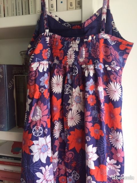 Robe longue romantique à fleurs taille 34 (image 1)