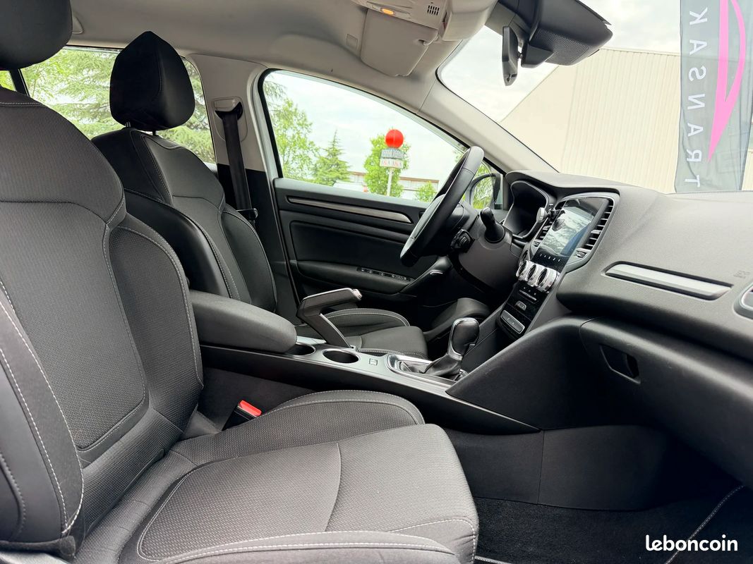Renault MEGANE IV 1,5 DCI / SUIVIE ET ENTRETENUE / (image 25)