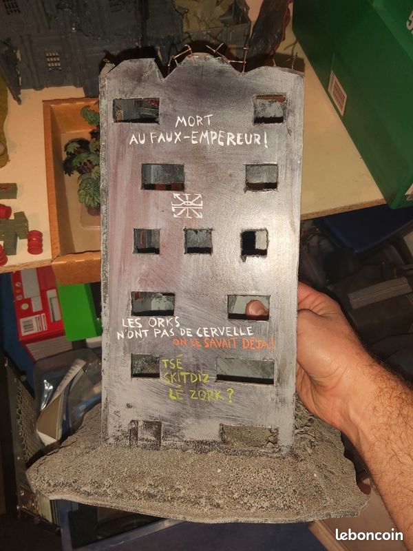 Table complète décor Ruine 40k - Jeux & Jouets