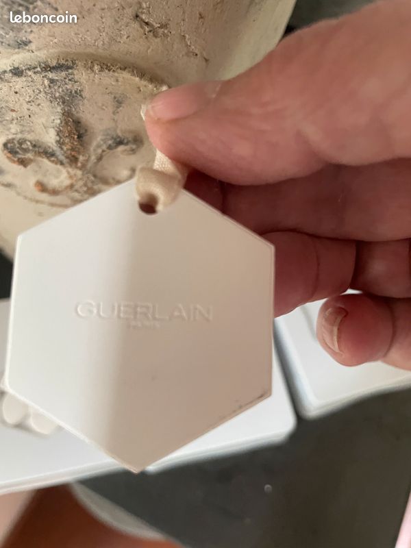 Flacon à Parfum En Céramique Guerlain Rare - Vide, à Remplir, 15 Ml, Neuf Avec Défauts Possibles