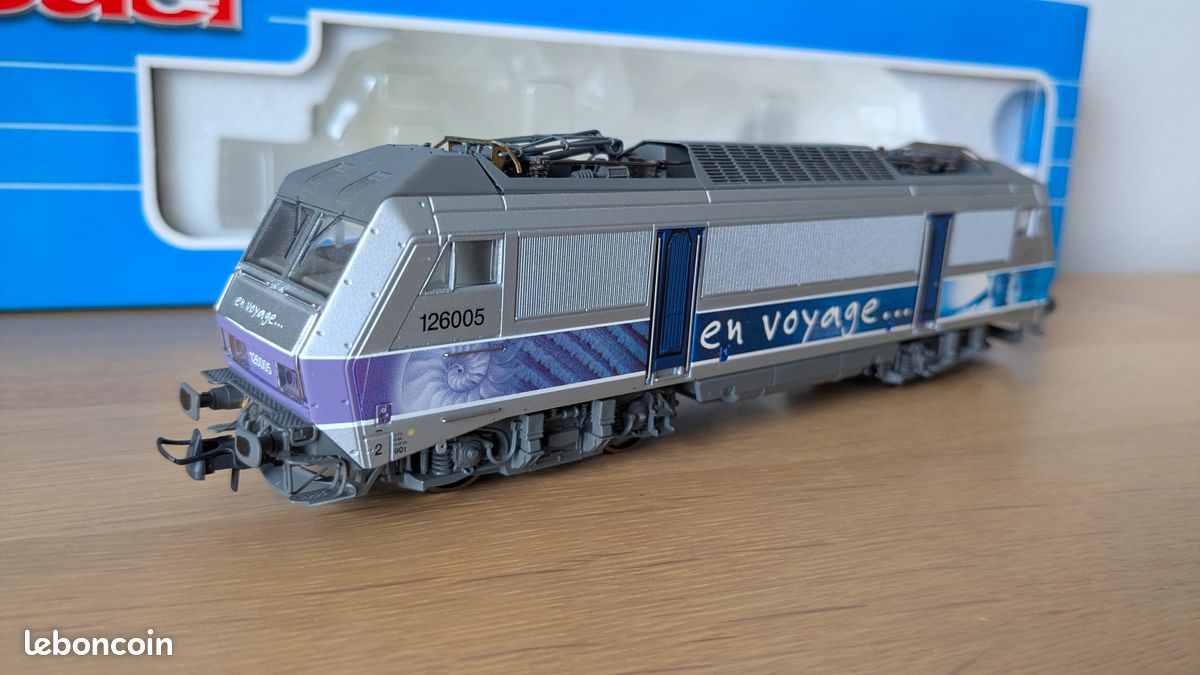 BB 26005 En Voyage Hornby Jouef HJ2014 (image 5)