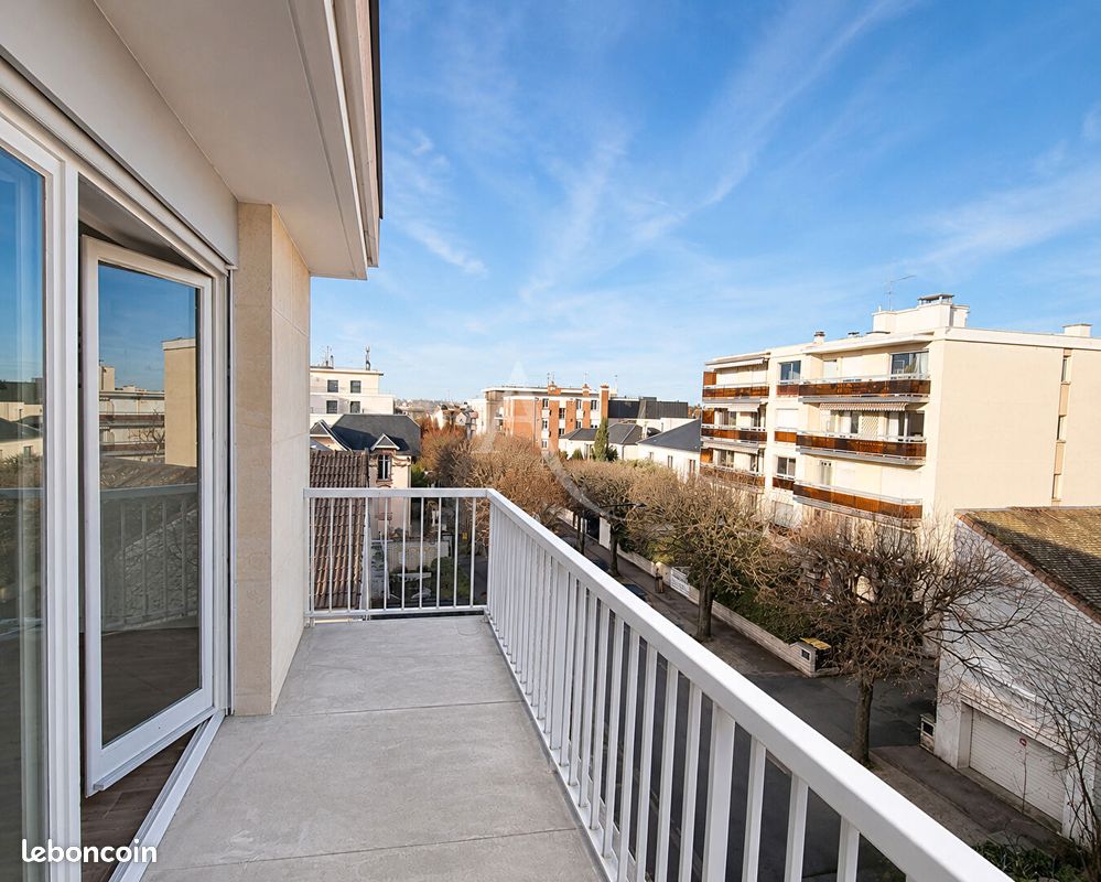 Appartement 1 pièce 24 m² · à Saint-Maur-des-Fossés · 24 m² · 140 080 €
